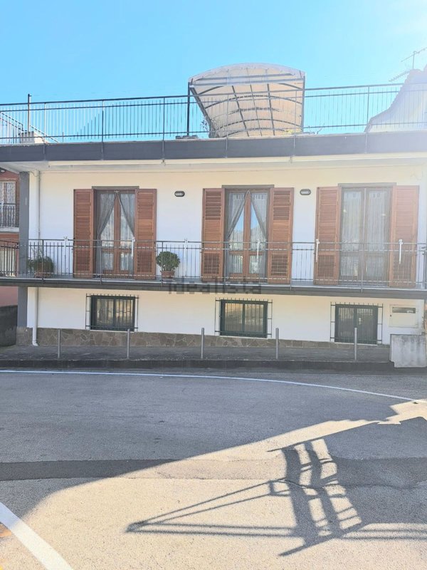 casa indipendente in vendita a Siano