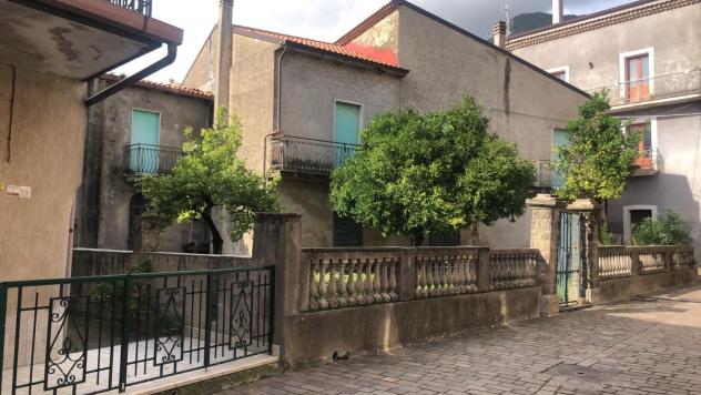 casa indipendente in vendita a Stella Cilento