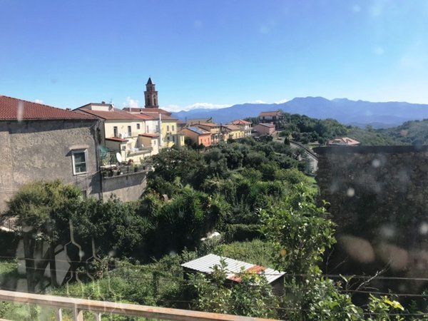pentavano in vendita a Stella Cilento