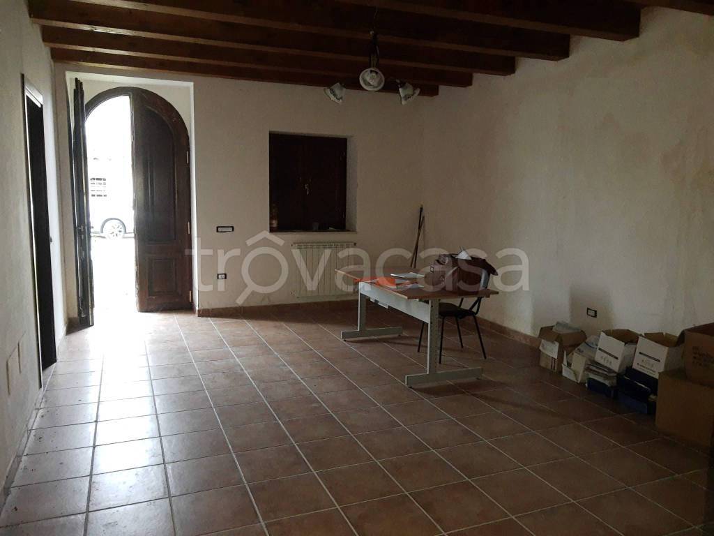 casa indipendente in vendita a Teggiano