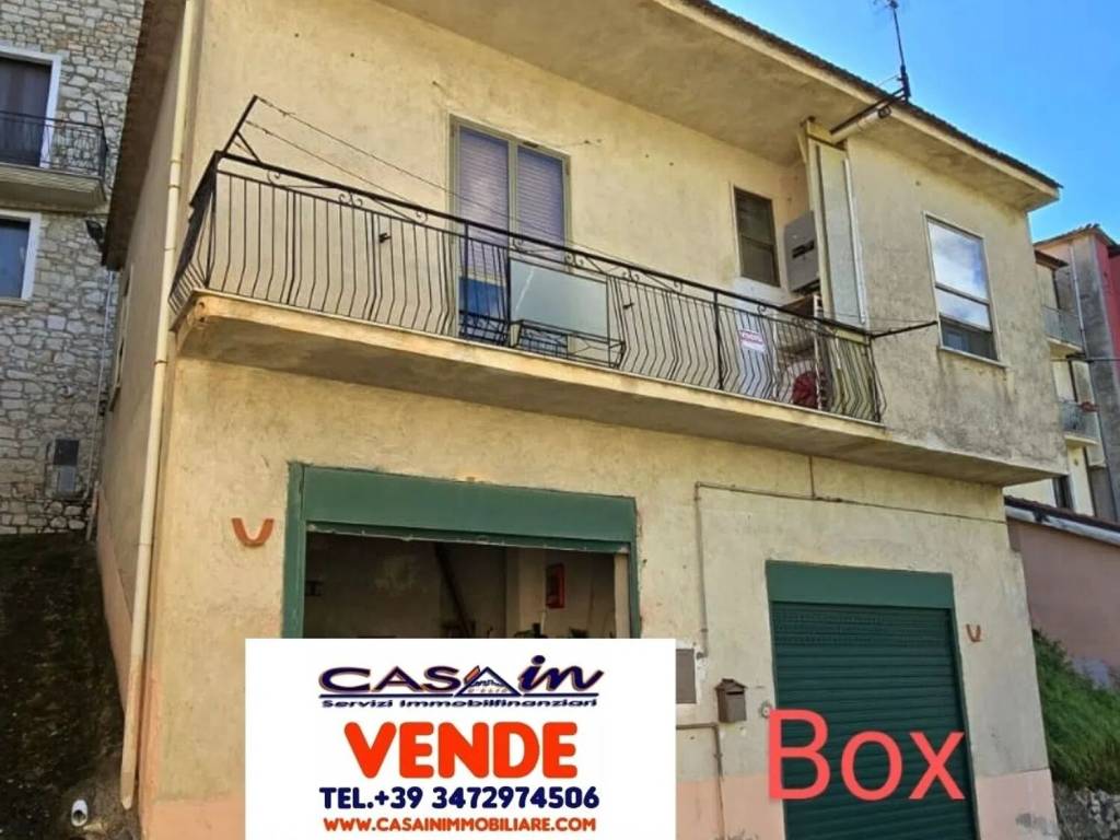 appartamento in vendita a Teggiano in zona Macchiaroli