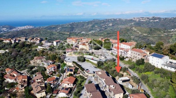 casa indipendente in vendita a Torchiara