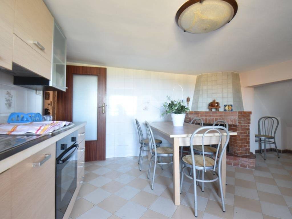 appartamento in vendita a Torchiara