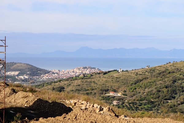casa indipendente in vendita a Torchiara