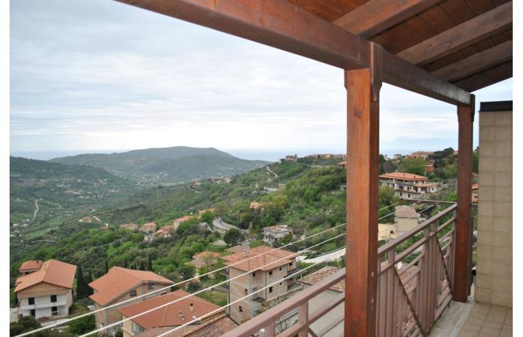 appartamento in vendita a Torchiara