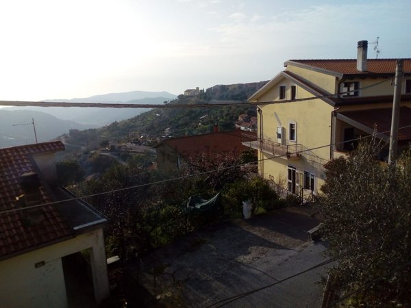 quadrivano in vendita a Torchiara
