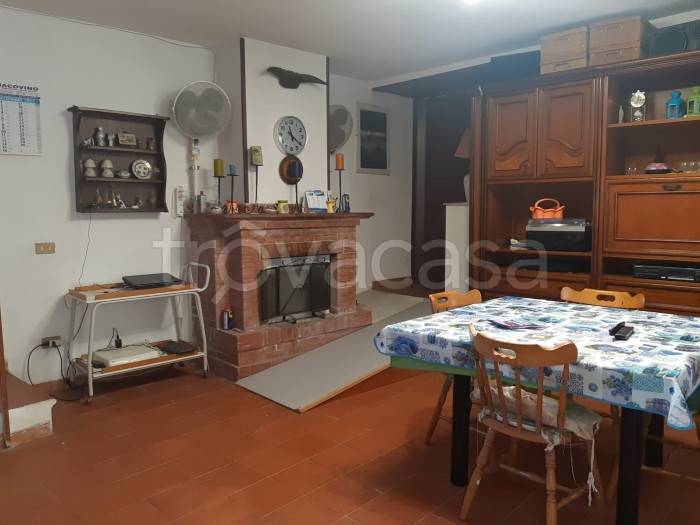 casa indipendente in vendita a Torchiara