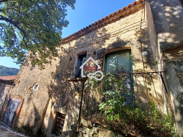 casa indipendente in vendita a Torchiara in zona Copersito