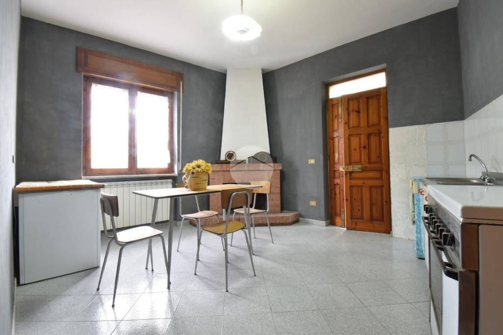 casa indipendente in vendita a Torchiara in zona Copersito