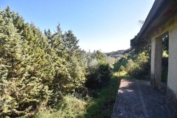 casa indipendente in vendita a Torchiara
