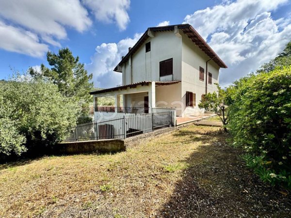 casa indipendente in vendita a Torchiara