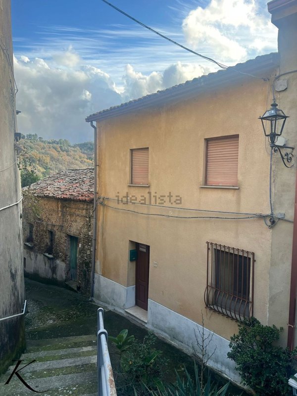 pentavano in vendita a Torchiara in zona Copersito