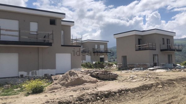 casa indipendente in vendita a Torchiara