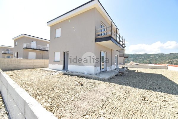 casa indipendente in vendita a Torchiara