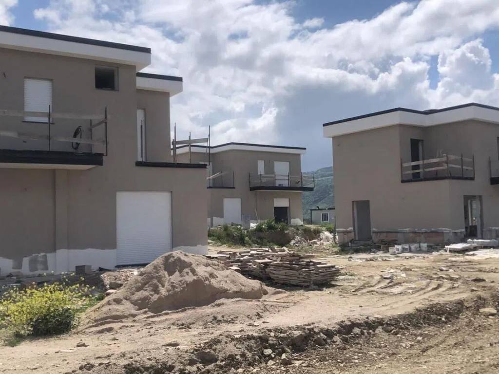 casa indipendente in vendita a Torchiara
