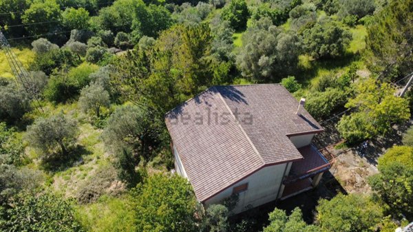 casa indipendente in vendita a Torchiara