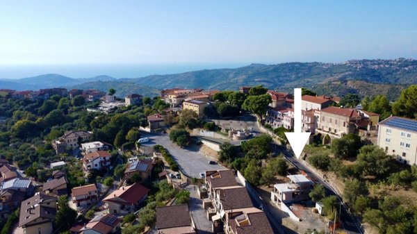 casa indipendente in vendita a Torchiara in zona Copersito