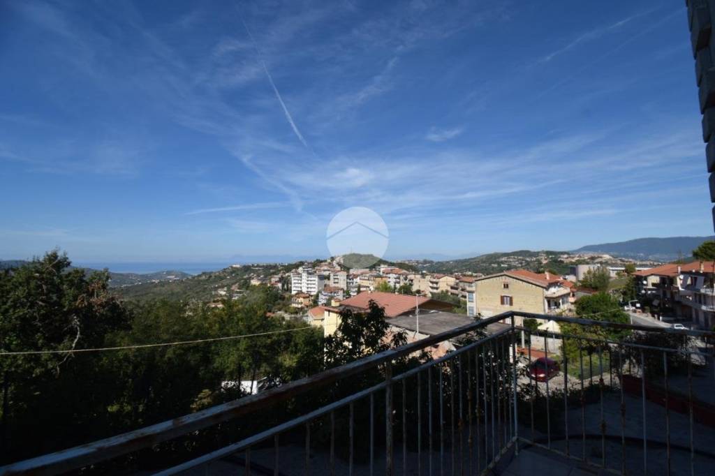 appartamento in vendita a Torchiara in zona Copersito