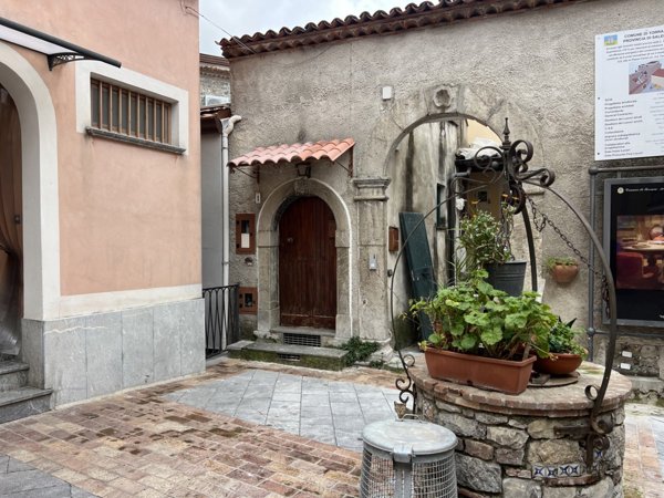 casa indipendente in vendita a Torraca
