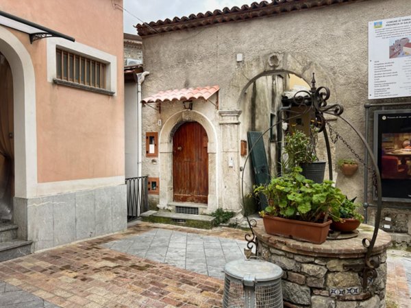 casa indipendente in vendita a Torraca