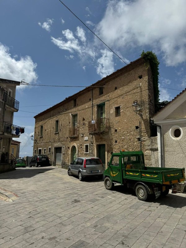 casa indipendente in vendita a Torraca