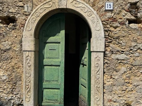 casa indipendente in vendita a Torraca