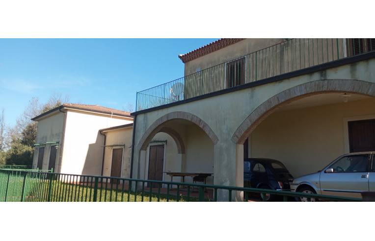 casa indipendente in vendita a Torraca