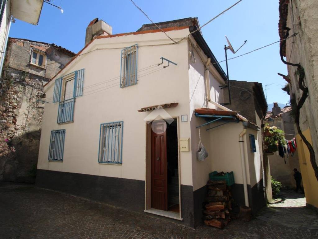 appartamento in vendita a Torraca