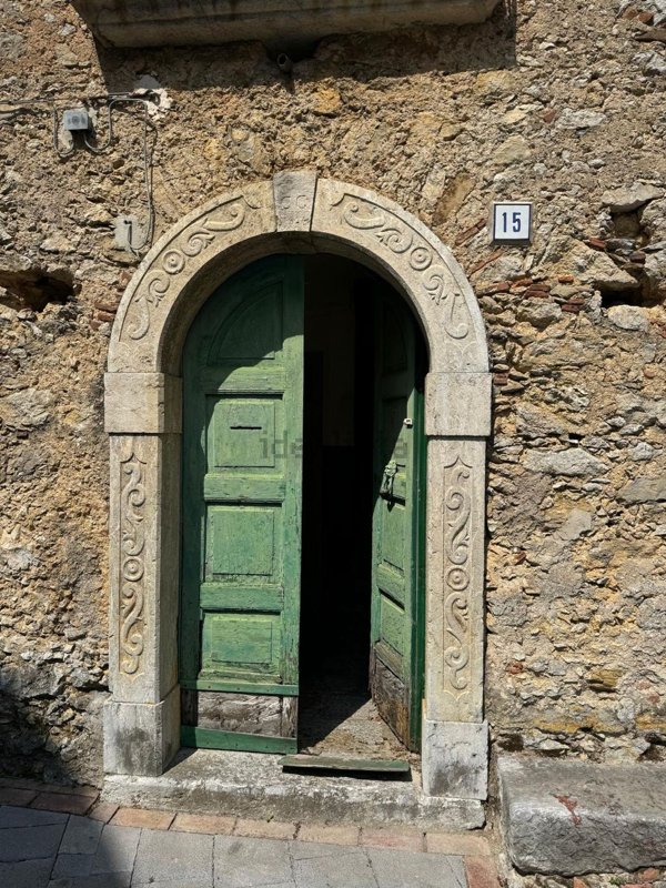 casa indipendente in vendita a Torraca