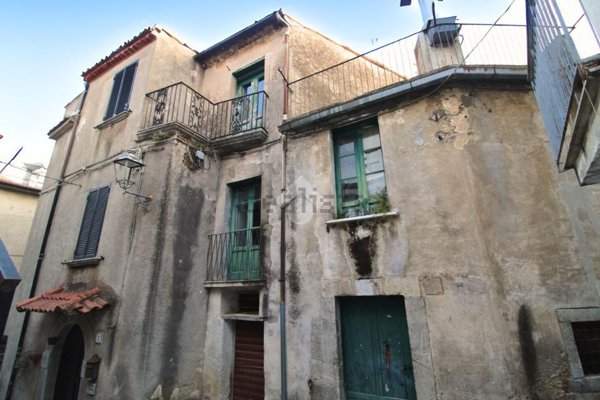 casa indipendente in vendita a Torraca