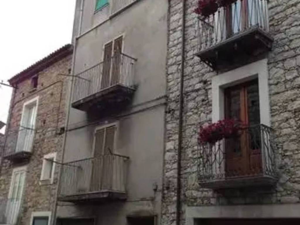 casa indipendente in vendita a Torre Orsaia