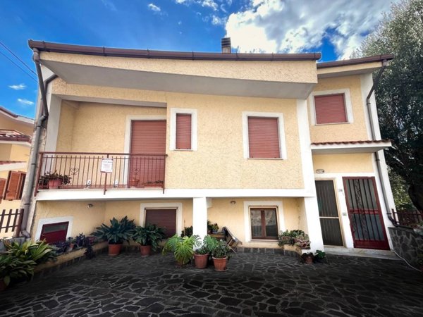 appartamento in vendita a Torre Orsaia