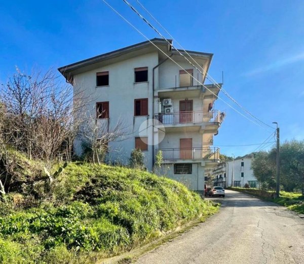 appartamento in vendita a Torre Orsaia