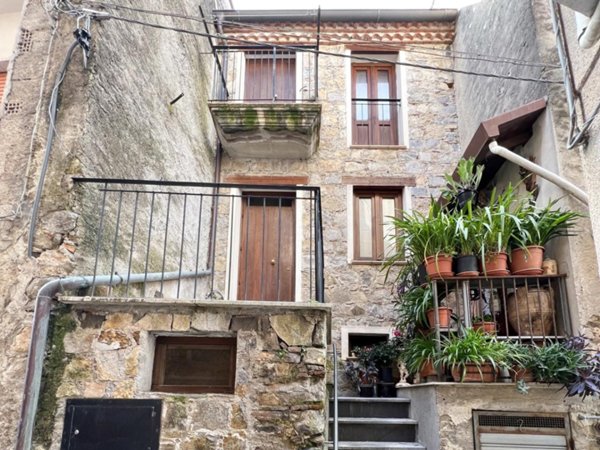 appartamento in vendita a Torre Orsaia