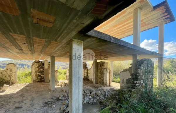 appartamento in vendita a Torre Orsaia