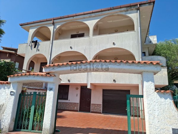 casa indipendente in vendita a Torre Orsaia