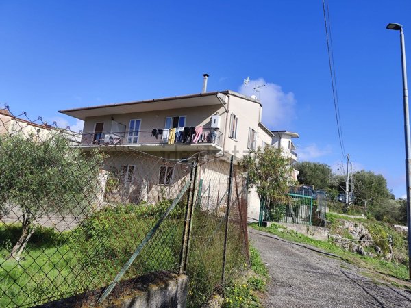 appartamento in vendita a Torre Orsaia