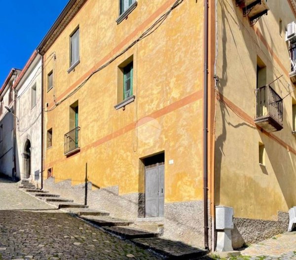 appartamento in vendita a Torre Orsaia in zona Castel Ruggero