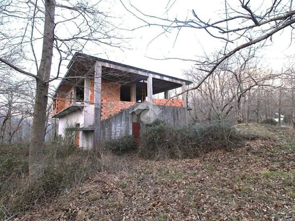 casa indipendente in vendita a Tortorella