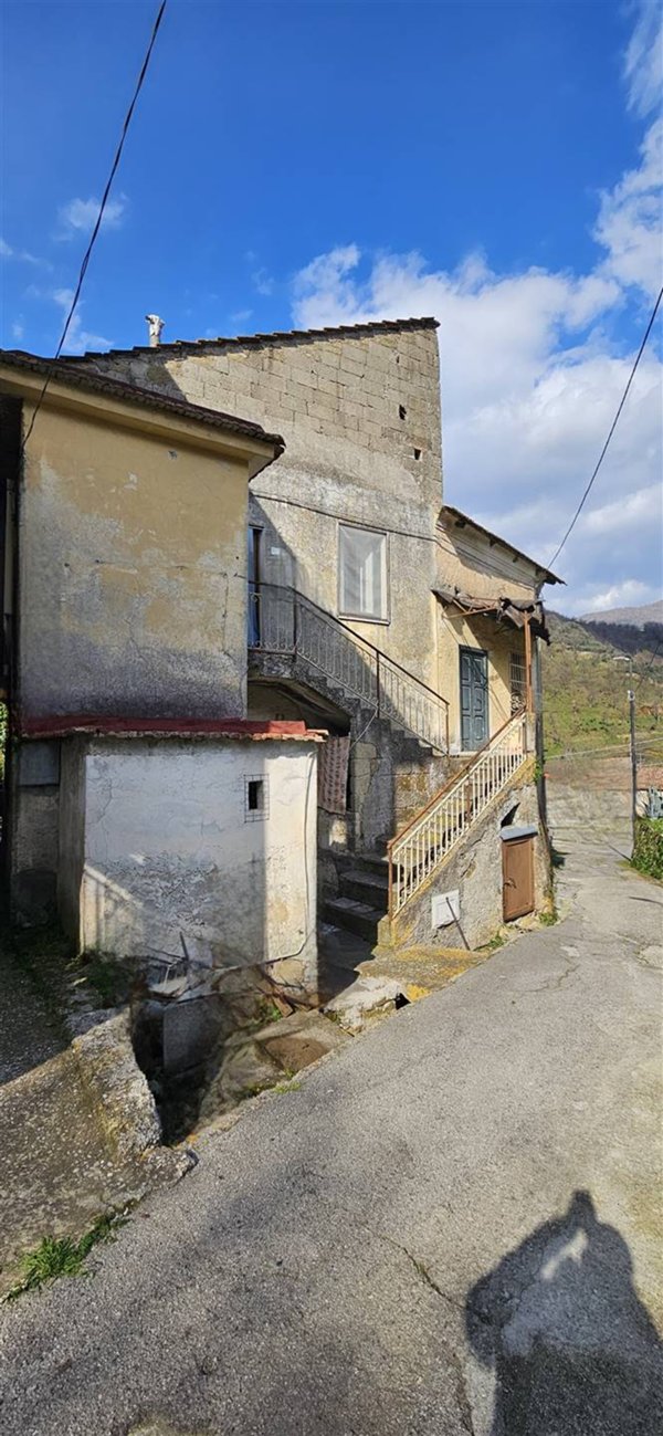 casa indipendente in vendita a Tramonti