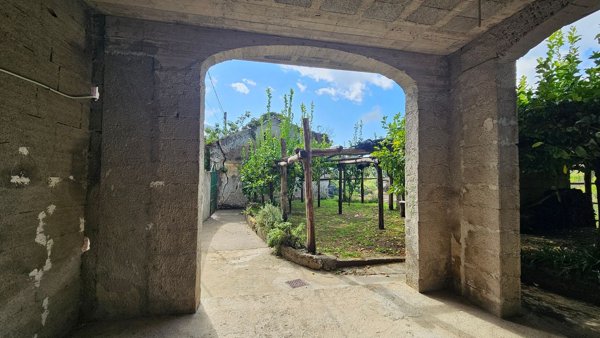 appartamento in vendita a Tramonti