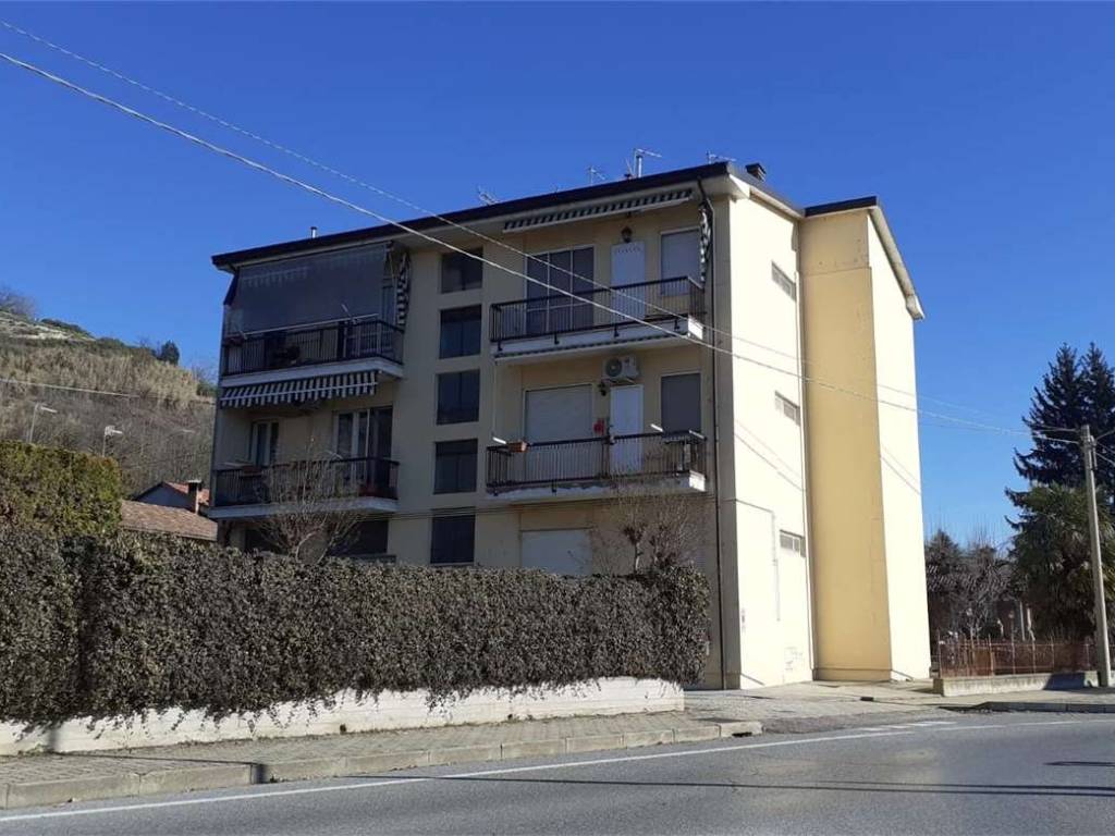 appartamento in vendita a Corneliano d'Alba
