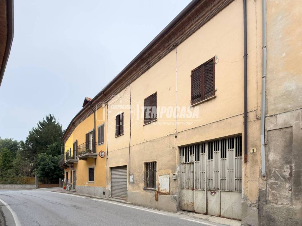 appartamento in vendita a Corneliano d'Alba