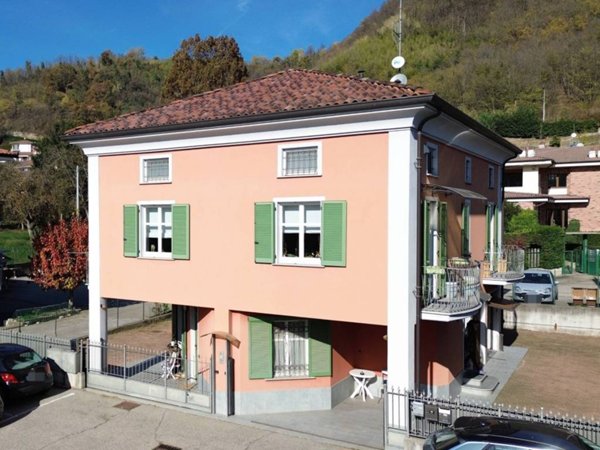 appartamento in vendita a Corneliano d'Alba