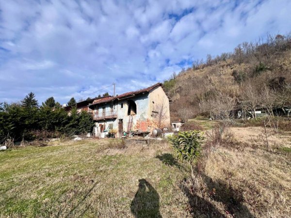 casa indipendente in vendita a Corneliano d'Alba