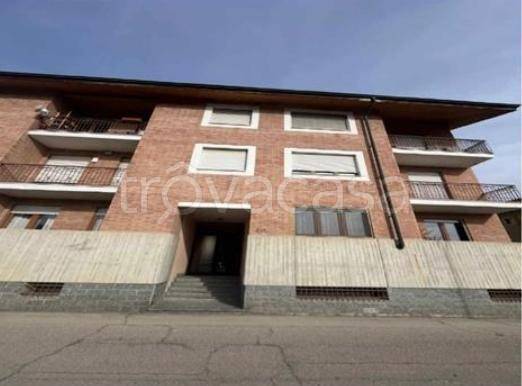 appartamento in vendita a Corneliano d'Alba