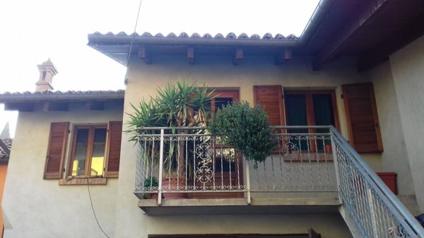 appartamento in vendita a Corneliano d'Alba