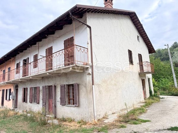 casa indipendente in vendita a Corneliano d'Alba