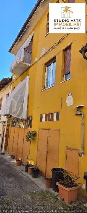 casa indipendente in vendita a Corneliano d'Alba