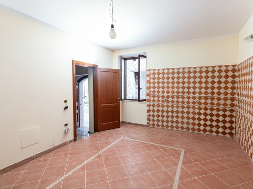 appartamento in vendita a Trentinara